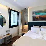 Bayview Apartmán *